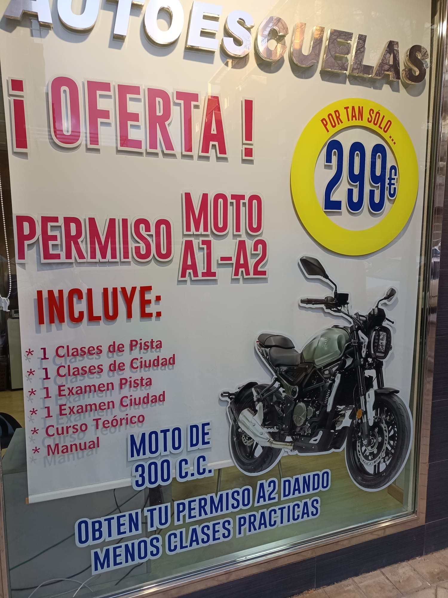 Oferta permiso moto A1 y A2 autoescuela en Granada